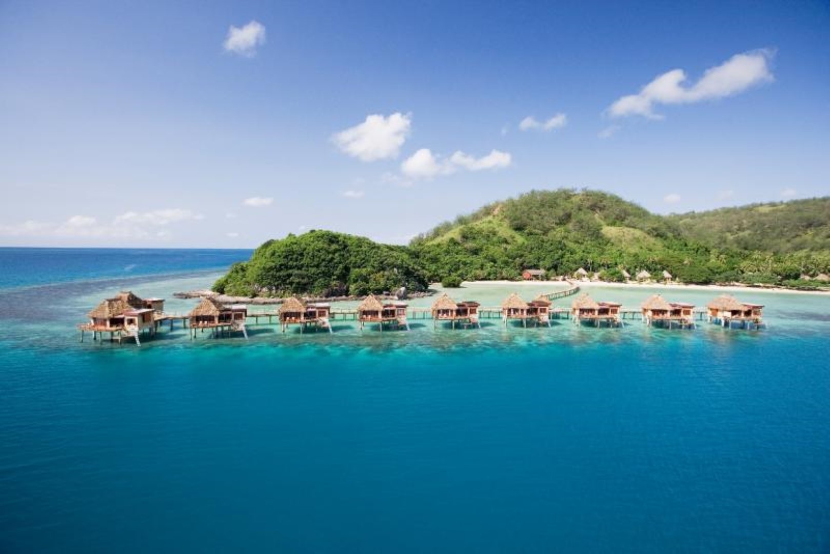 overwater-bungalows-aerial-view-263